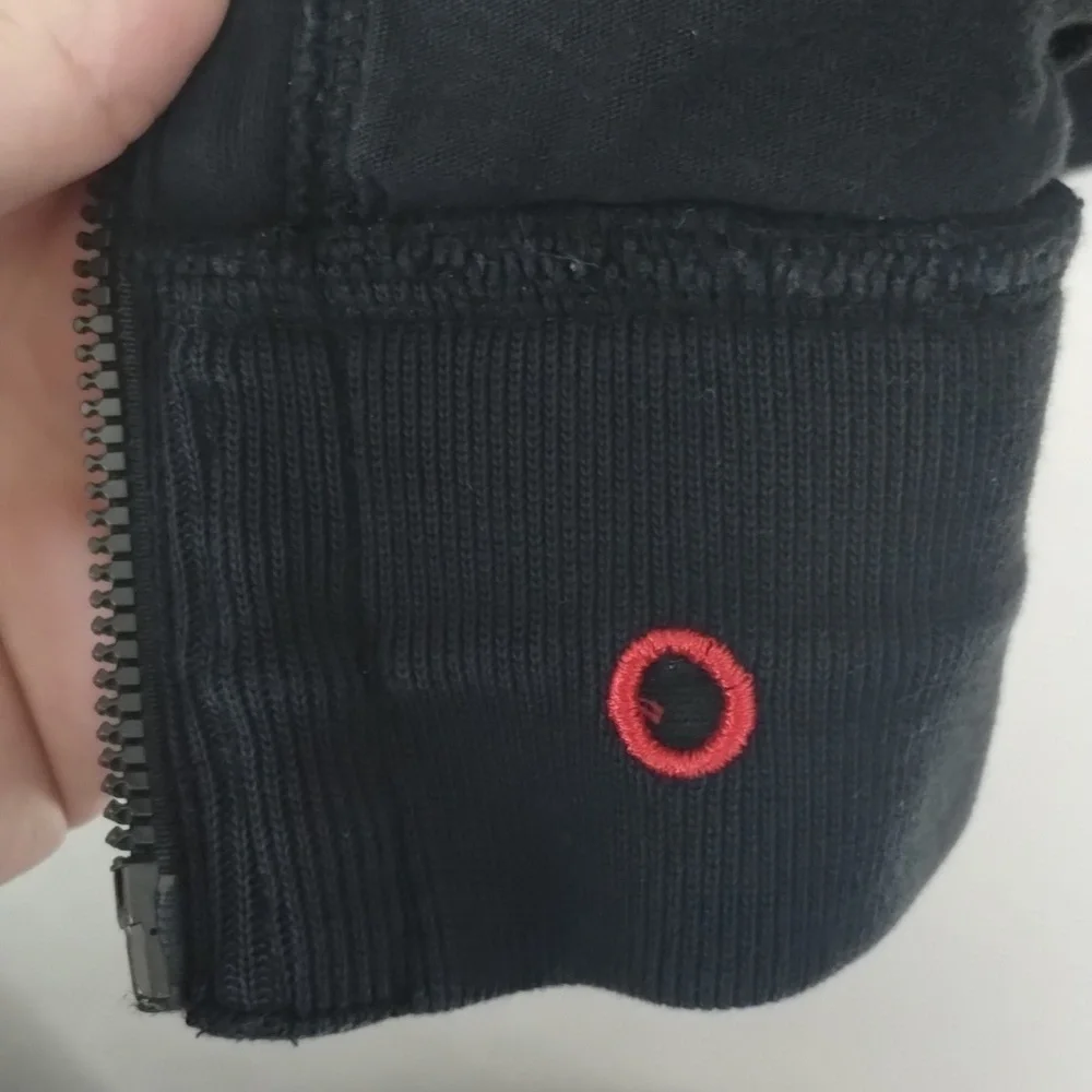 Hugo Boss Zip Up Black Sweater - Picture 12 of 12